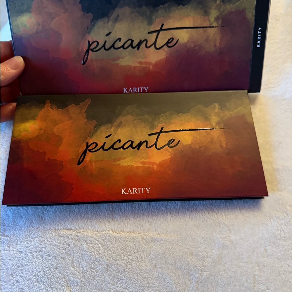 Karity Picante Eyeshadow Palette - Warm Tones